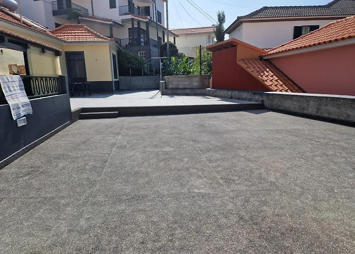 度假居 With Private Parking 马希库