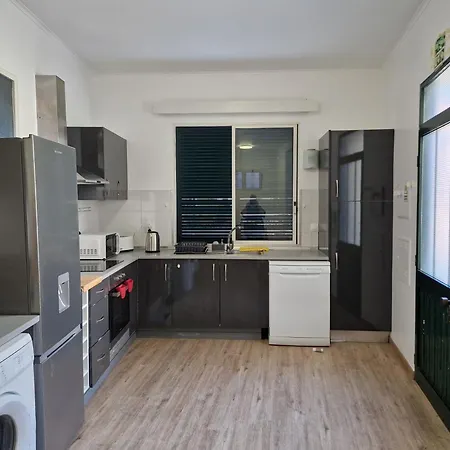 Holiday home With Private Parking Machico (Madeira)