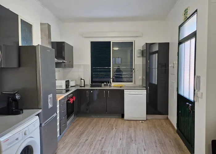 Holiday home With Private Parking Machico (Madeira)