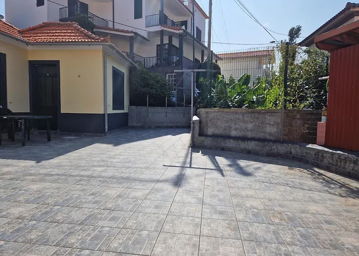 With Private Parking Holiday home Machico (Madeira)